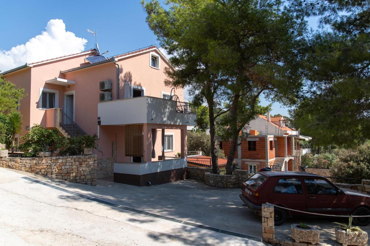 House Anka Villa Милна Екстериор снимка